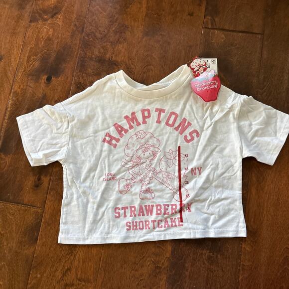 Strawberry Shortcake Girls XS Top Tee Boxy Fit White Pink NEW - Picture 1 of 4